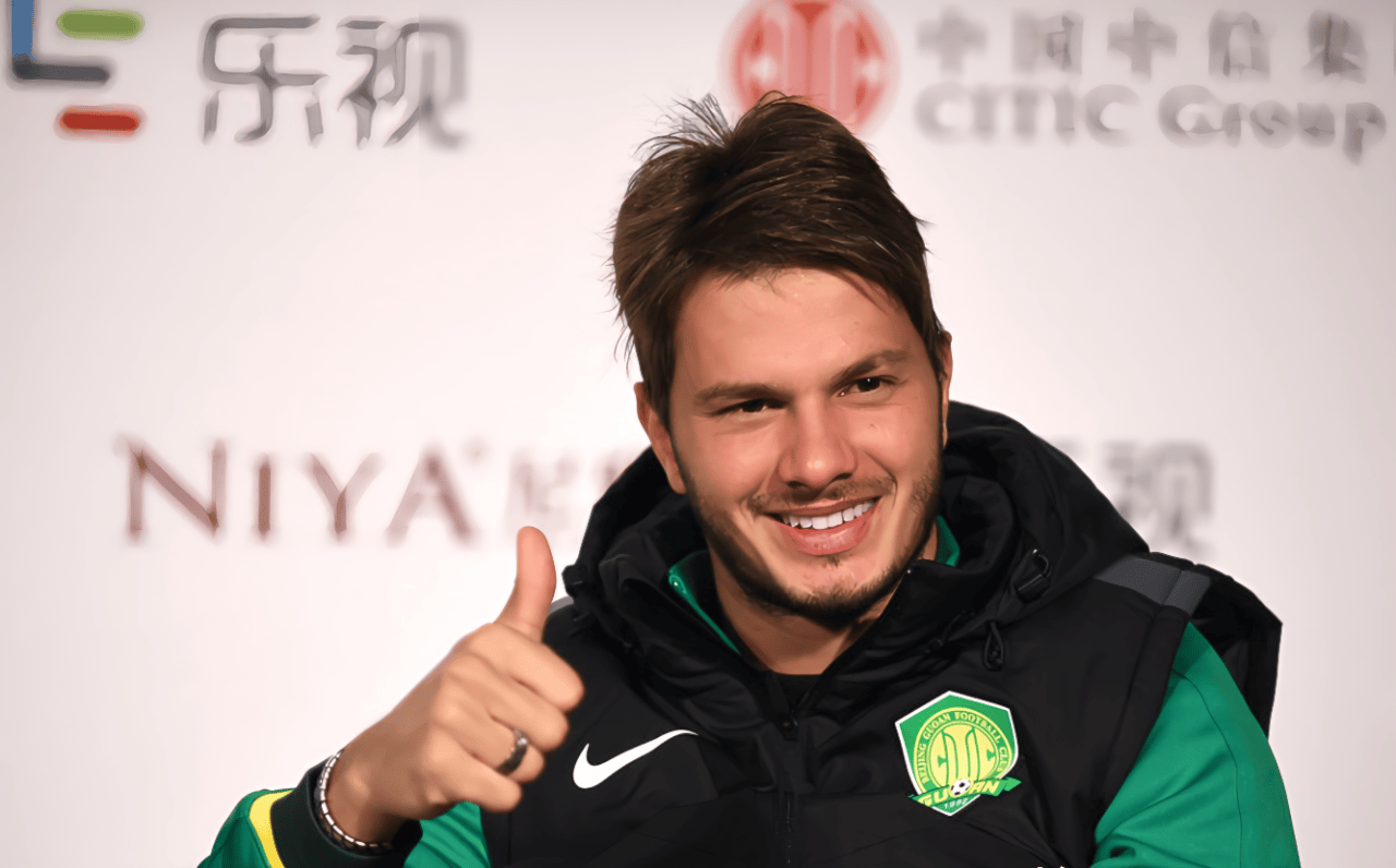 开元棋牌关于冲刺阶段葡超传出新动向，皇家社会更衣室发声，管理层表态——质疑声仍在，控场能力受关注的信息